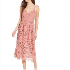 astr lace midi dress